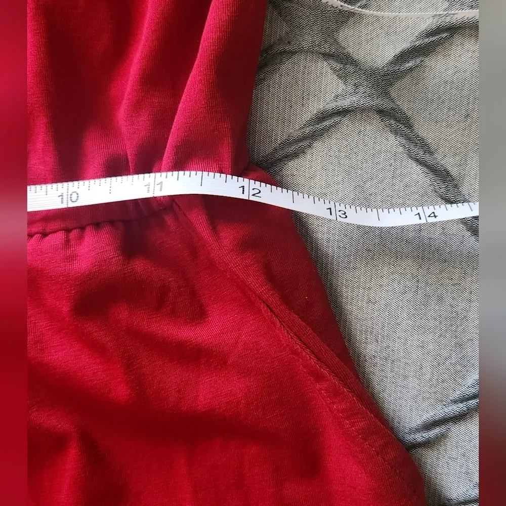 Elegant Red Jumpsuit - Picture 5 of 9